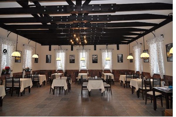 Gallery Art Hotel (Tarusa)